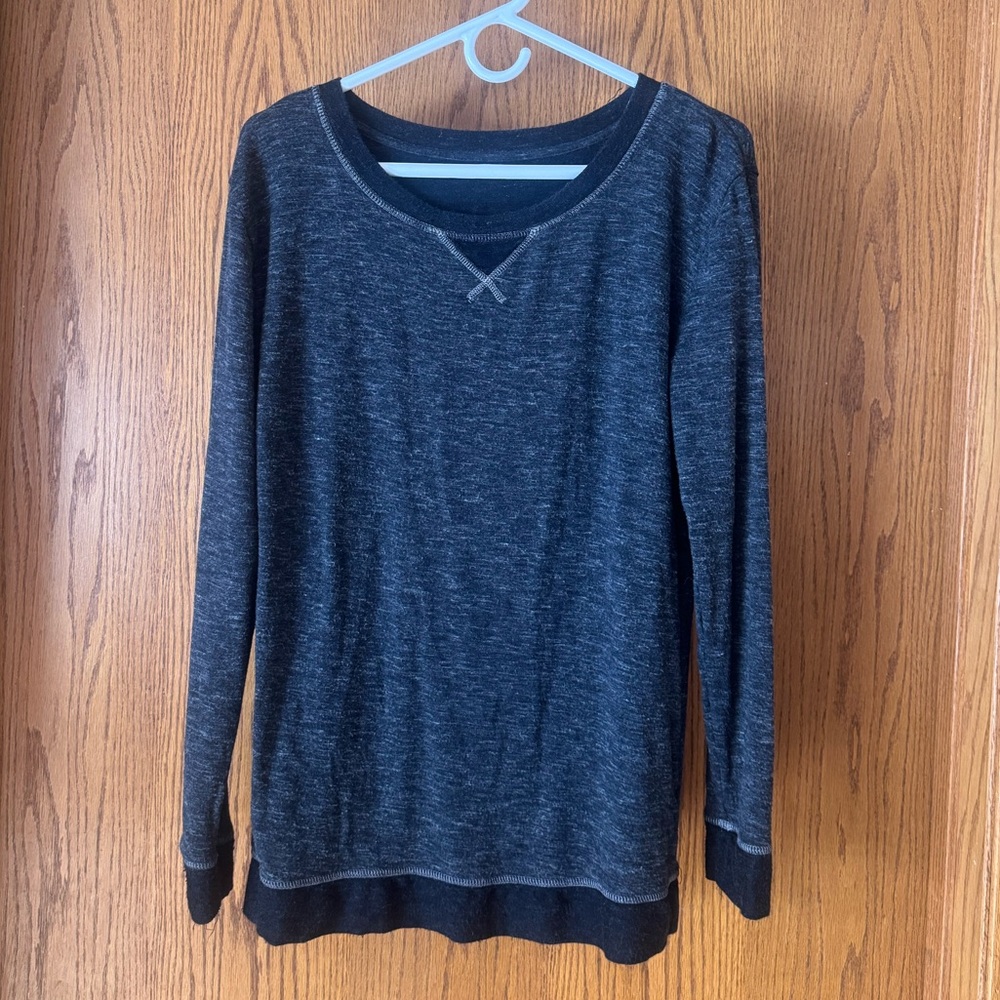 Lounge Top Crewneck Long Sleeve Heathered Charcoal Gray Small - Picture 9 of 10